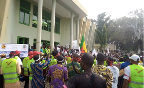 Message du Comité ouvrier international aux travailleurs&nbsp;béninois