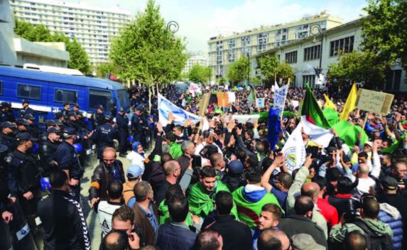 ALGÉRIE &laquo;&nbsp;Les travailleurs sont déterminés à reprendre l’UGTA&nbsp;&raquo;