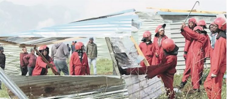 AZANIA / SUDÁFRICA Los electores negros sancionan al Congreso Nacional Africano (ANC)