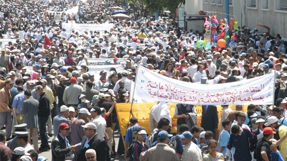 MARRUECOS El Estado aprovechó la pandemia para agravar sus políticas de represión, violencias y detenciones arbitrarias, reducciones en los presupuestos incluso el de la salud, y corrupción en los mercados y en las ayudas destinadas al sector de la salud.