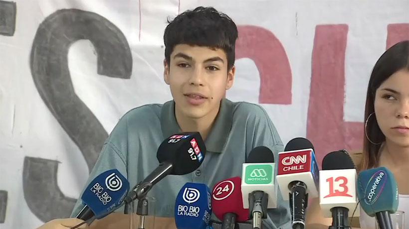 CHILE ¡Alto a la represión del gobierno chileno contra los estudiantes secundarios
y los principales dirigentes de la ACES (Asamblea Coordinadora de Estudiantes Secundarios)!